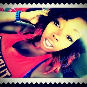 Meet your Posher, Lauryn